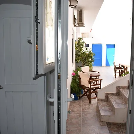 Filippos Apartment Adamantas  Exterior photo