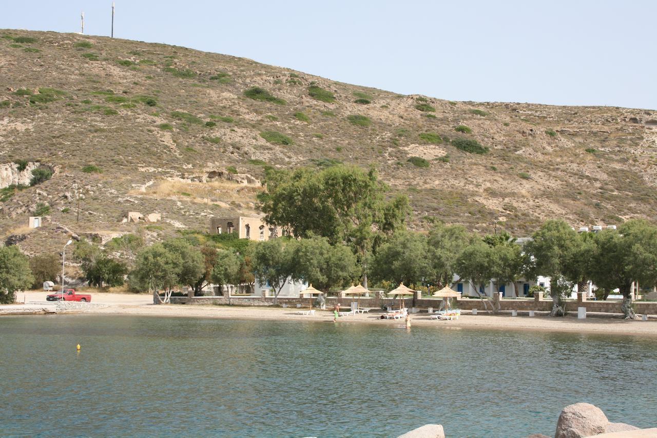 Filippos * Adamantas (Milos)